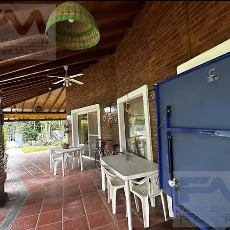 Casa en country banco provincia-2